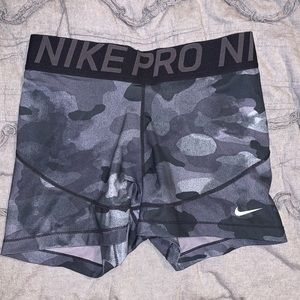 Nike Pro Camo Spandex